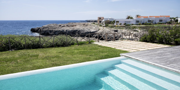 Comprar / Vender Casas Unifamiliares y Chalets en Leganés · con Piscina