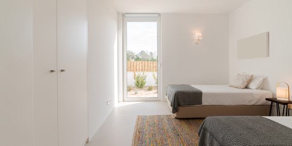 Comprar / Vender Casas Unifamiliares y Chalets en Leganés · con Mobiliario y Carpintería a Medida