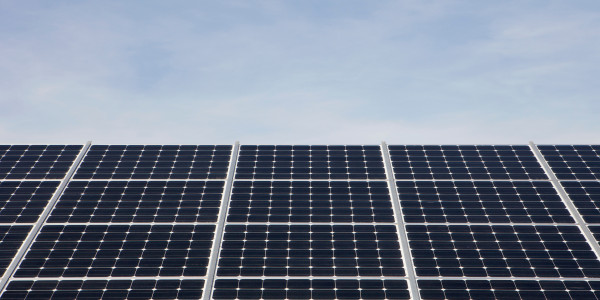 Comprar / Vender Casas Unifamiliares y Chalets en Leganés · con Placas Solares