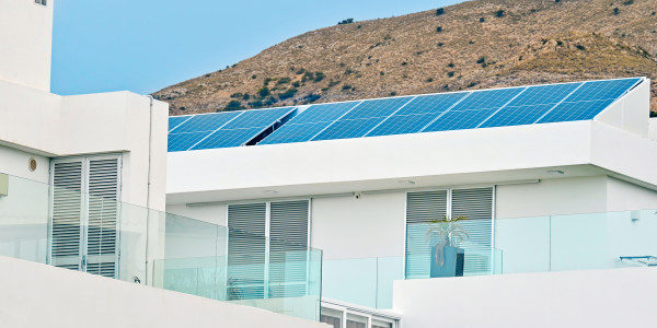 Comprar / Vender Pisos y Plantas Bajas en Leganés · con Placas Solares